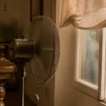 Comment rafraîchir une pièce avec un ventilateur : fenêtre entrouverte, 30 cm, bons horaires